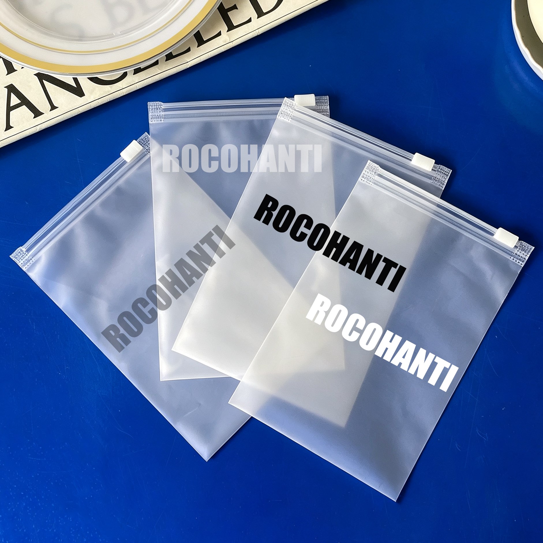 100X Borse Cosmetiche in PVC O - Beauty Makeup School recensione e prezzo