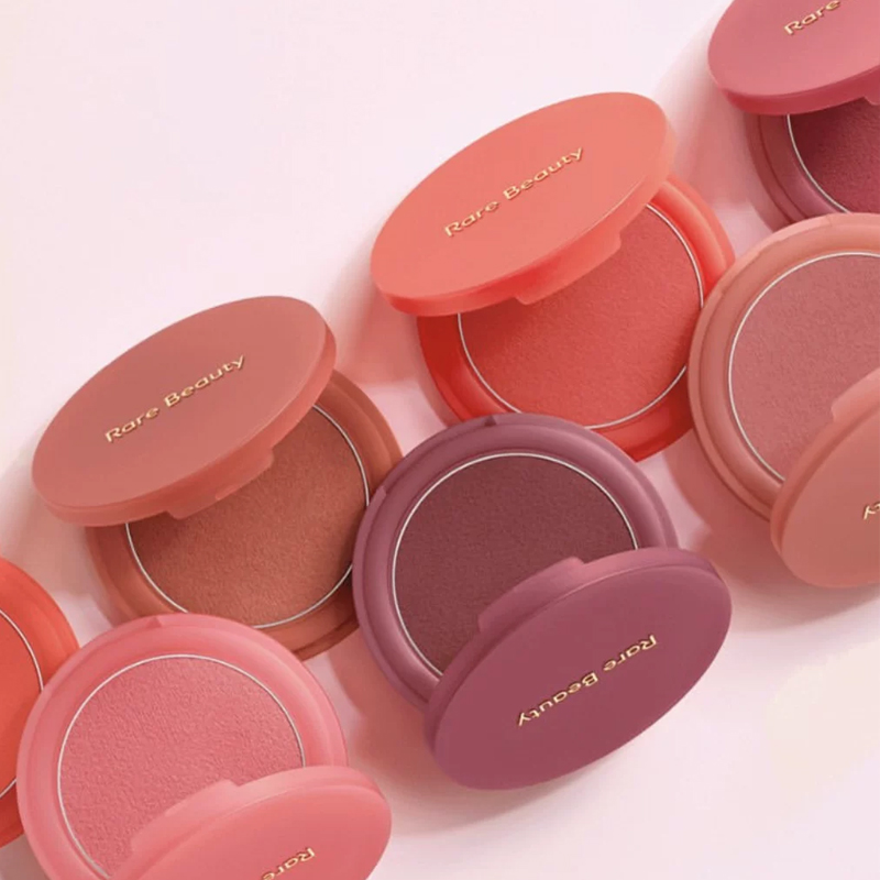 Rare Beauty Soft Pinch Matte B - Huda Beauty Makeup Kit recensione e prezzo