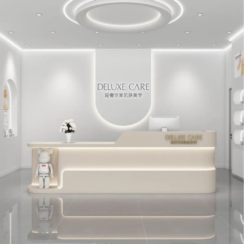 # Bancone Moderno per Trucco,  - Beauty Makeup Institute recensione e prezzo